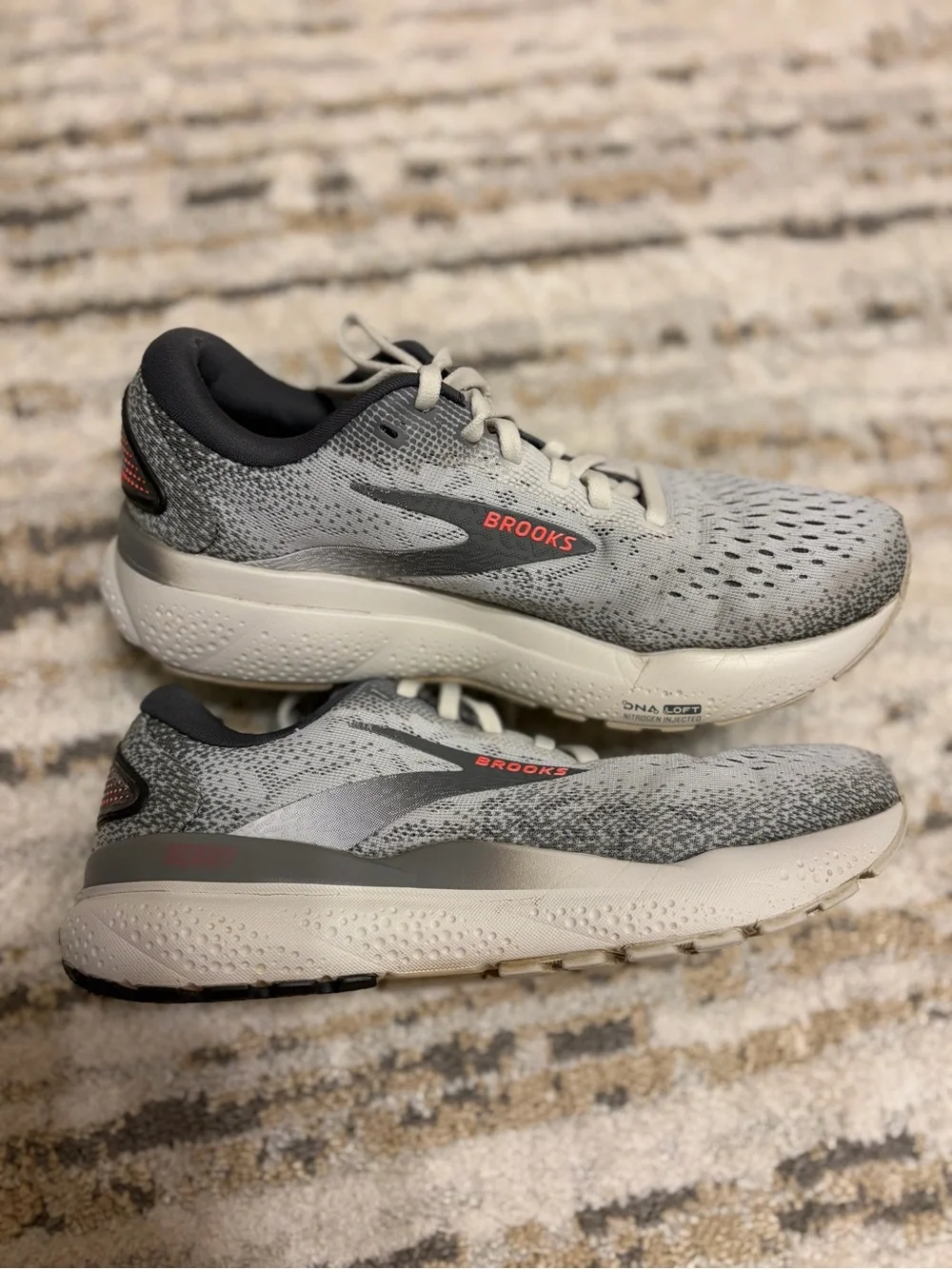 Brooks | Womens Gray Ghost 16 Running Shoes size 7.5